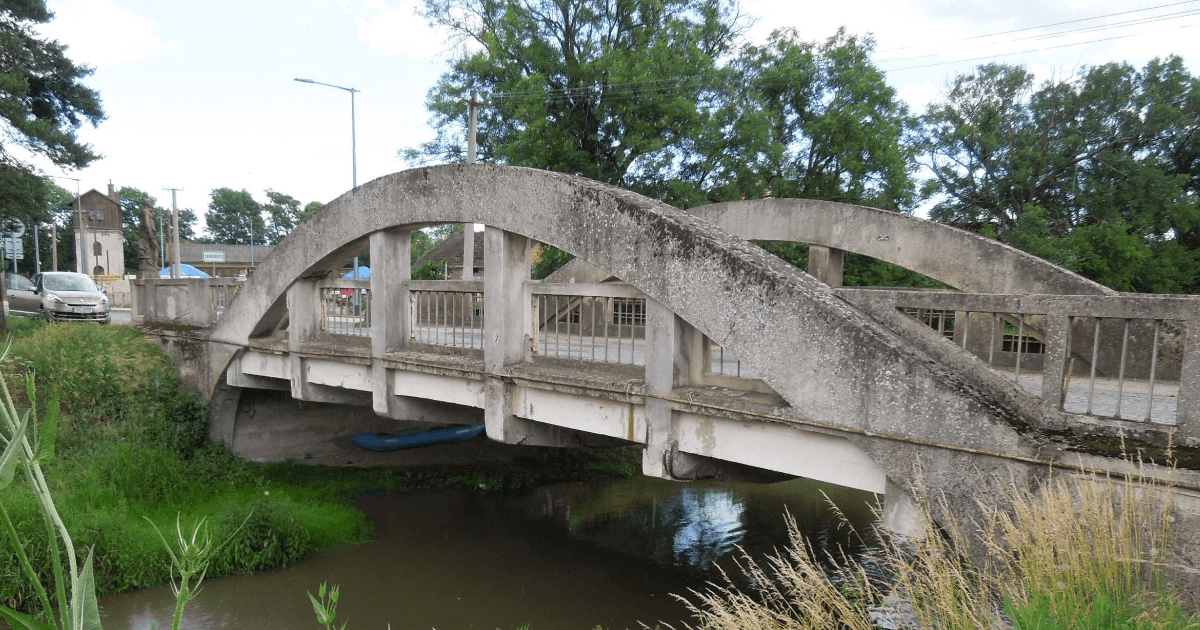 Modernizarea unui pod în arc din beton armat, Republica Cehă